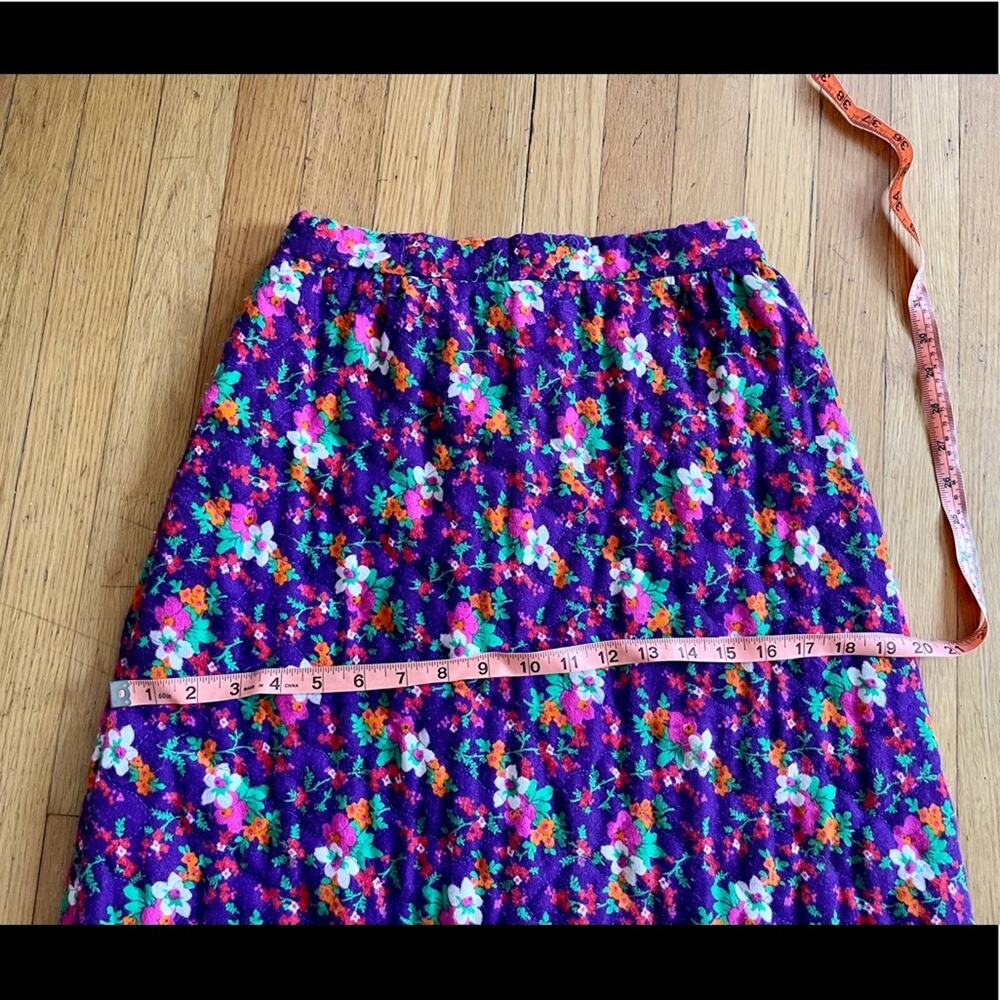70s Vintage Mr. B Purple Floral Quilted Skirt - Picture 8 of 8